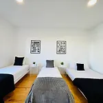 Luxury Spacious Flat In Lisbon, Ideal For Tourists * Lisbon