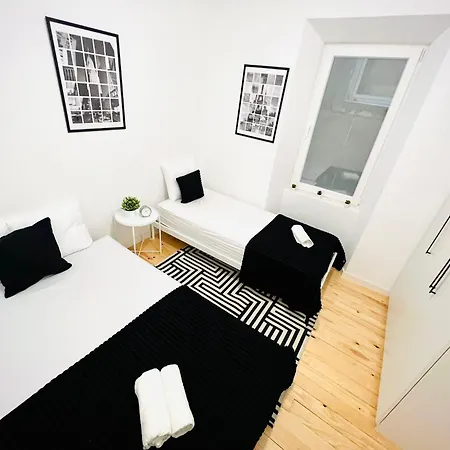 Luxury Spacious Flat In Lisbon, Ideal For Tourists Appartement *