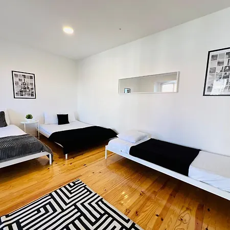 Luxury Spacious Flat In Lisbon, Ideal For Tourists * Lisboa