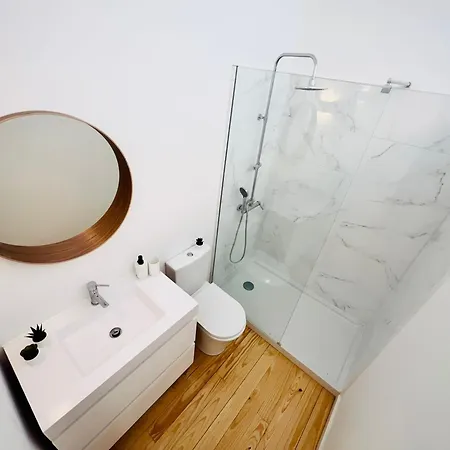 Luxury Spacious Flat In Lisbon, Ideal For Tourists Appartement *