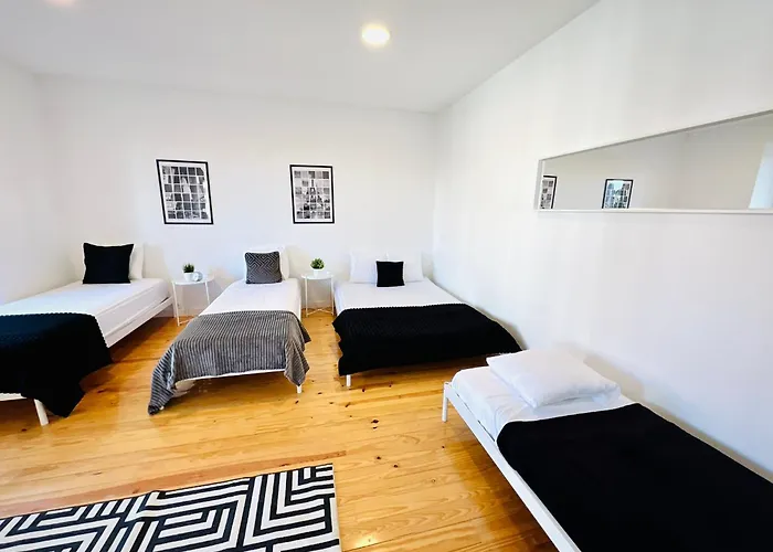 Luxury Spacious Flat In Lisbon, Ideal For Tourists Apartament