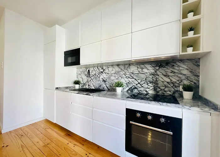 Luxury Spacious Flat In Lisbon, Ideal For Tourists Apartament *