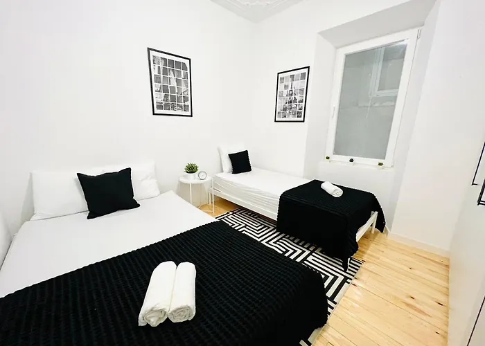 Apartmán Luxury Spacious Flat In Lisbon, Ideal For Tourists *