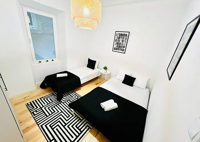 Luxury Spacious Flat In Lisbon, Ideal For Tourists Lisboa