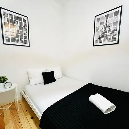 Luxury Spacious Flat In Lisbon, Ideal For Tourists *
